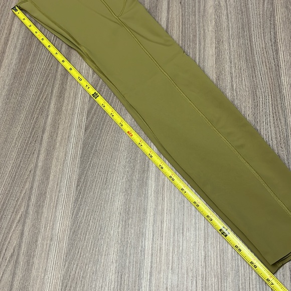 Lululemon Fast and Free High-Rise Tight 27” Non Reflective Suede in Grape Leaf 2 - Picture 7 of 7